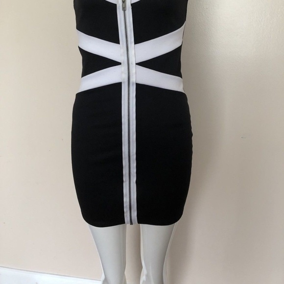JANICE MINI DRESS SIZE S BLACK /WHITE - Picture 2 of 5